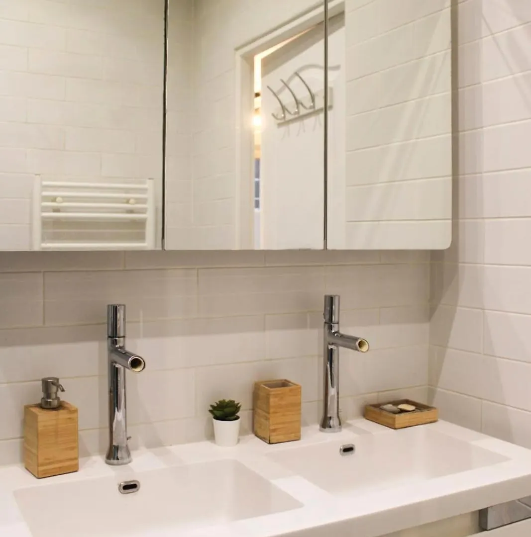 Cosy 38 M Love Nest Near Centquatre-파리 파리